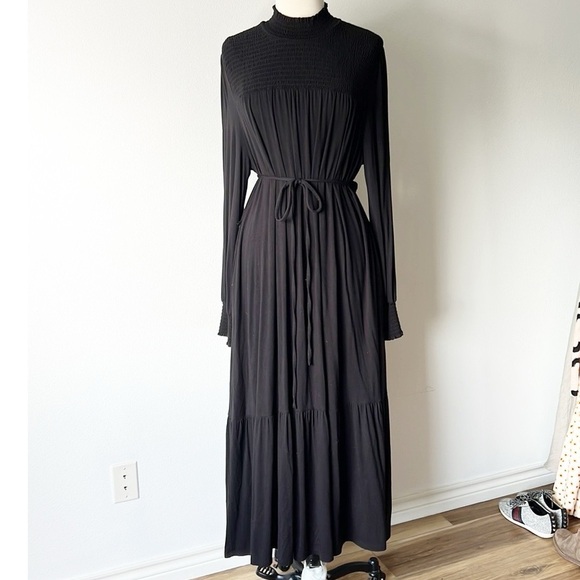 Boden Elegant Black Maxi Dress Size US16/18